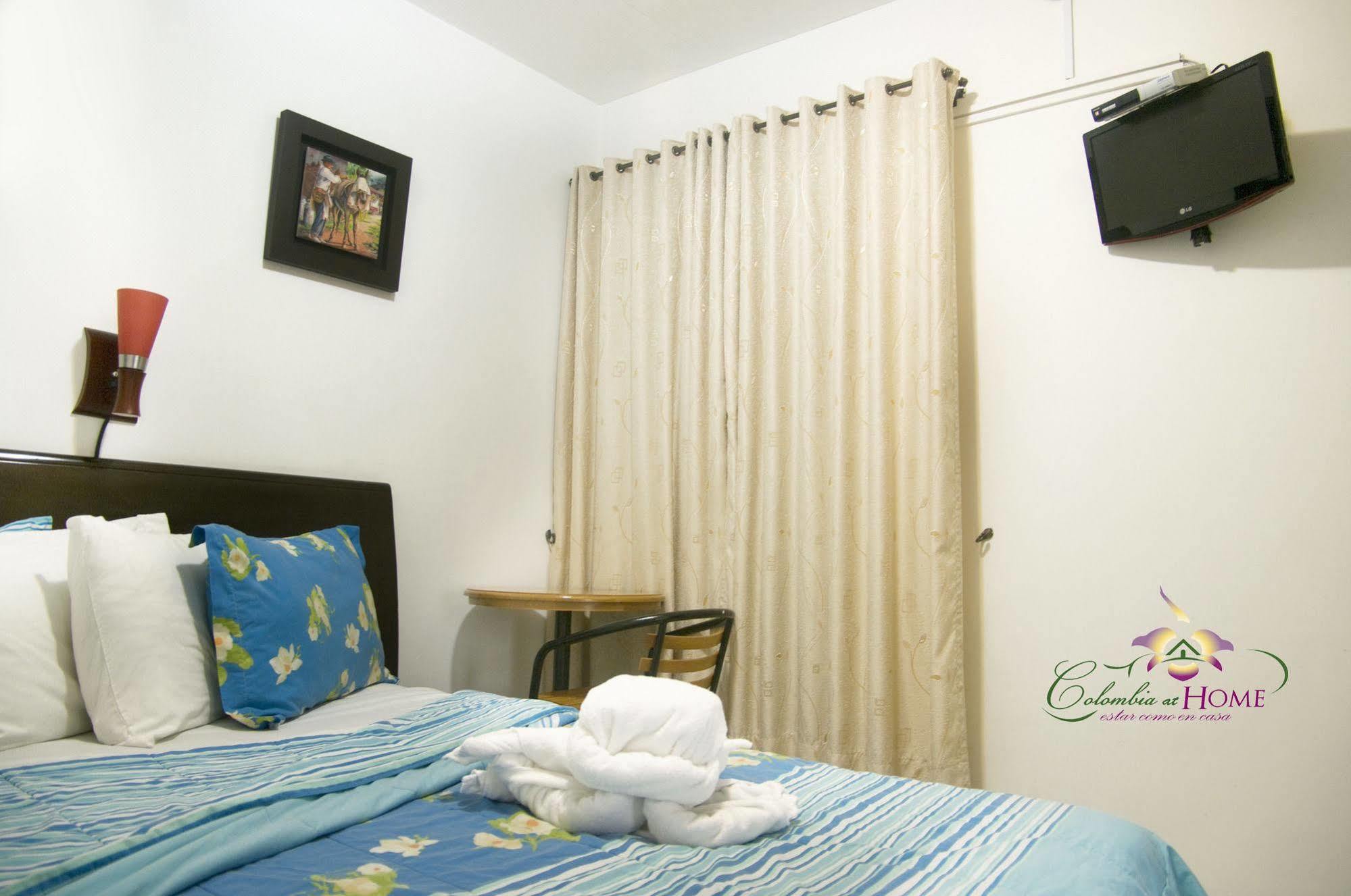 Colombia At Home โบโกตา ภายนอก รูปภาพ